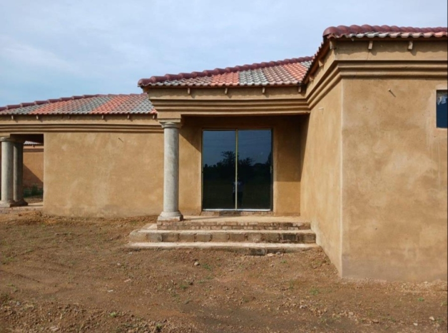 5 Bedroom Property for Sale in Brits Rural North West